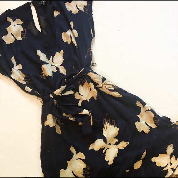 Lucky Brand Dresses & Skirts - Lucky Brand floral dress